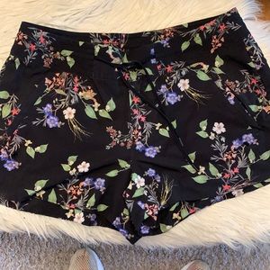 Athleta shorts great for any activity. Size 8